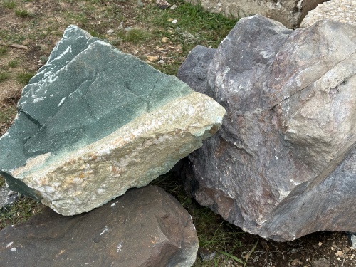 Камни для ландшафтного дизайна зелёные 10-60 килограмм купить в Ставропольском крае