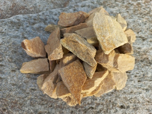 Златолит жёлтый декоративная каменная крошка купить в Ставропольском крае