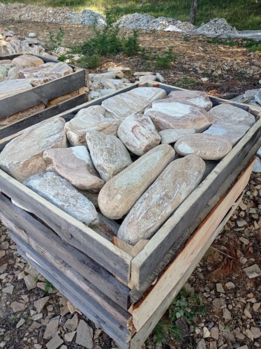 Златолит жёлтый, жёлто-зелёный глыбки и валуны для ланшафтного дизайна купить в Ставропольском крае