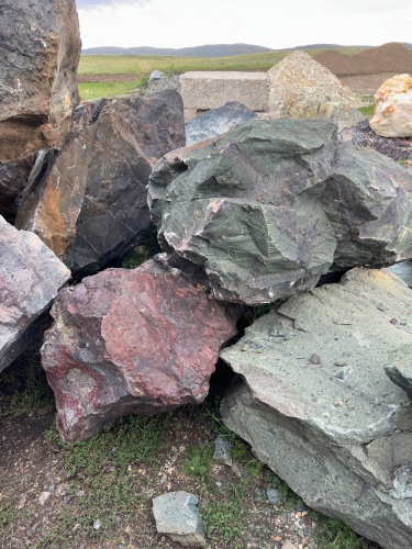 Камни для ландшафтного дизайна зелёные 10-60 килограмм купить в Ставропольском крае