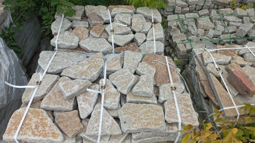 Гранитный плитняк галтованный для парковки купить в Ставропольском крае